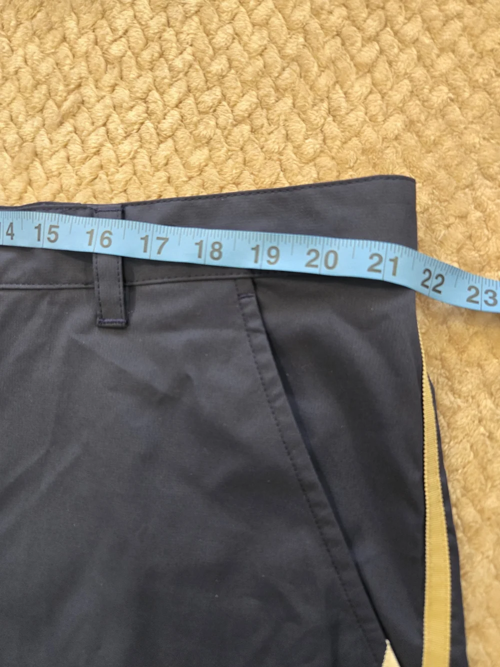 IZOD Men's Navy Golf Shorts with Side Stripe Size 42